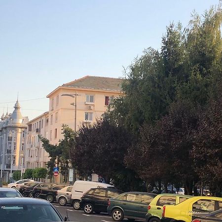 Galla Old Town Center Craiova Exterior photo